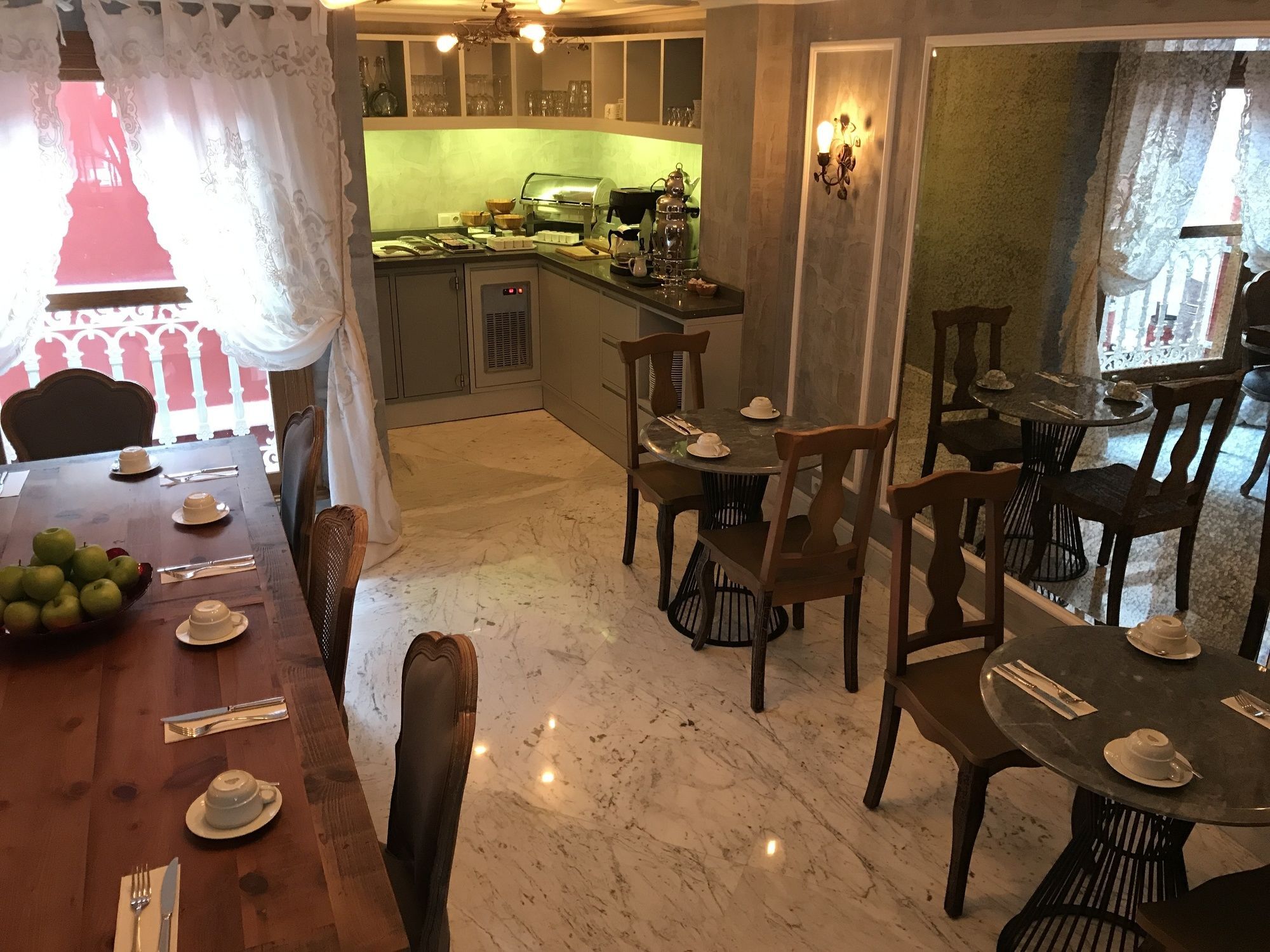 Amofta Taksim 5* Istanboel